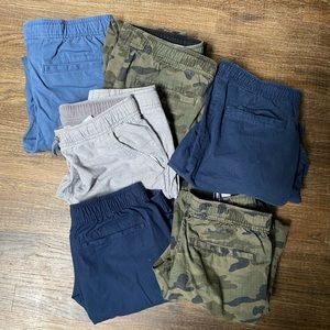 Lot of Old Navy pull on joggers size 14/16 plus